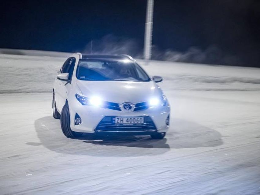 Toyota Auris отправился за северным сиянием