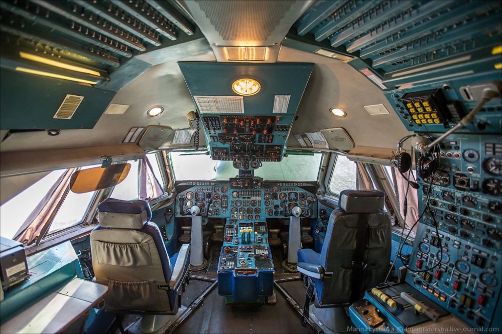 Пассажирский самолет ИЛ-86