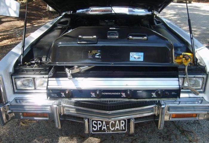 8-колесный Cadillac Eldorado будет продан с аукциона