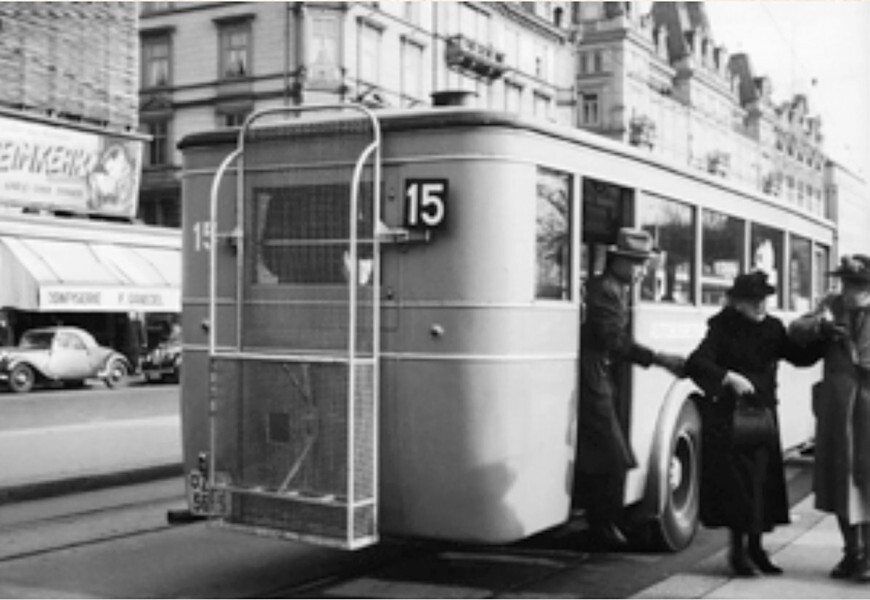 История самого "мордастого" швейцарского автобуса