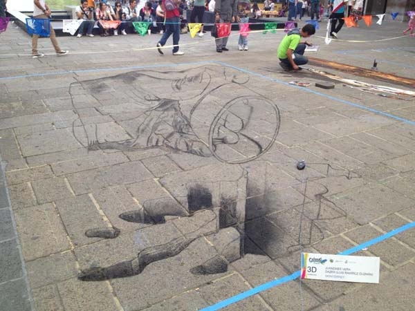 Уличный художник Luis Ramirez Guzman создал 3D рисунок "Стакан"