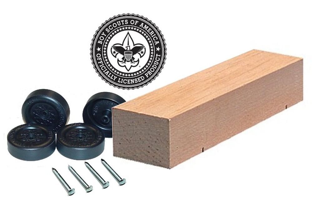 Pinewood Derby - гонки почти самодельных машинок 
