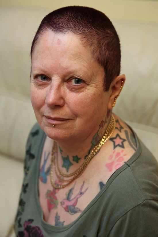 64-летняя бабушка, которая любит татуировки