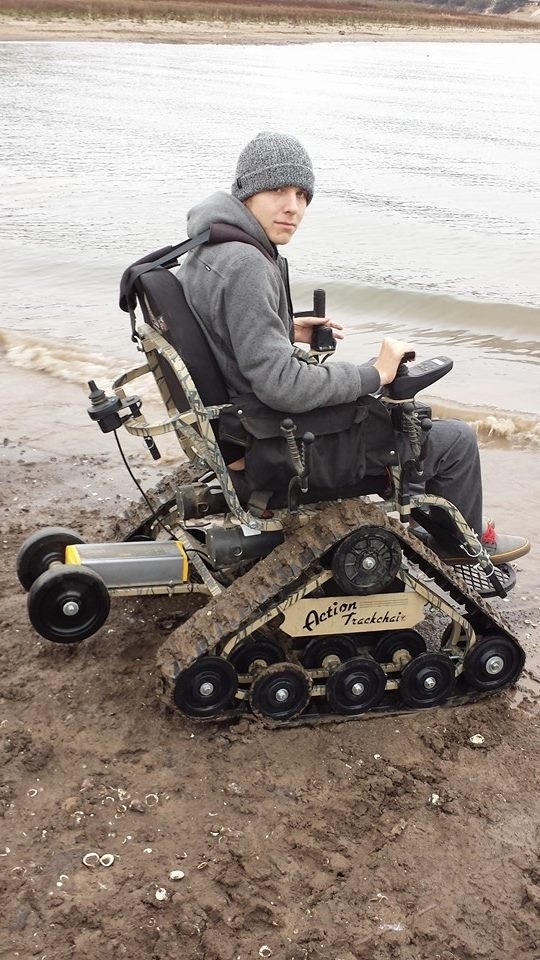 Инвалидная коляска вездеход