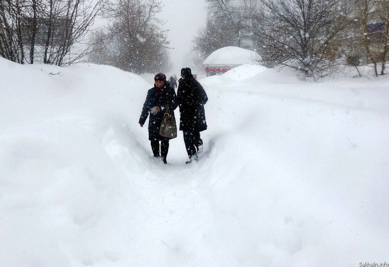 Южно-Сахалинск 17-18.02.2014г. Большой снег