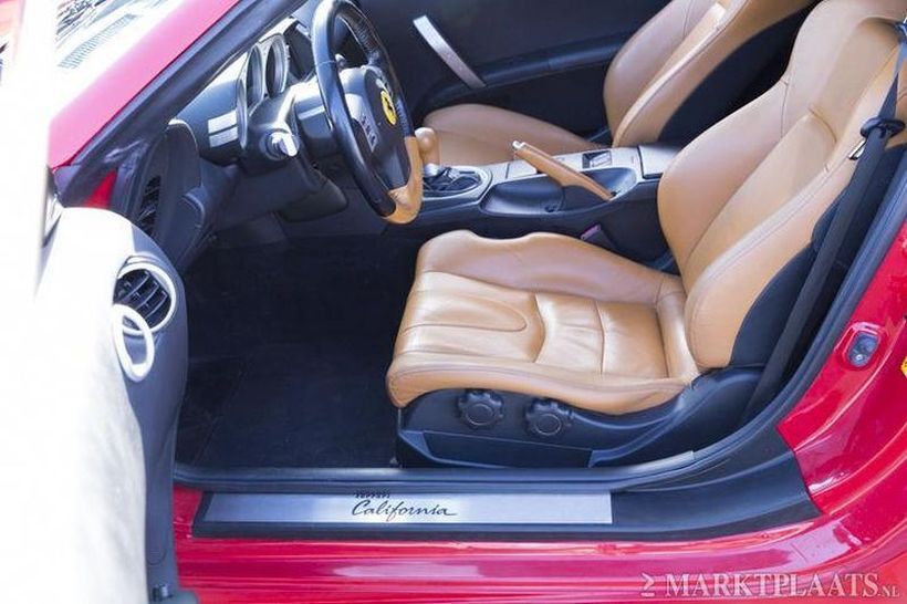 Как из Nissan 350Z сделать Ferrari California