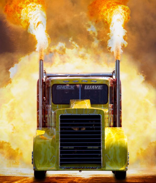 Огненный грузовик