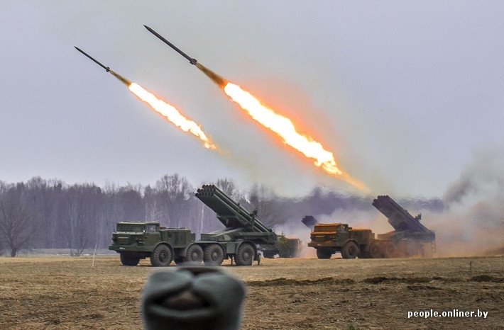 Что едят и чем занимаются белорусские военные на полигоне