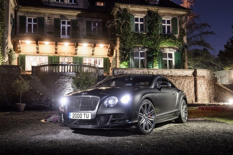 Bentley представила самый быстрый автомобиль в истории марки
