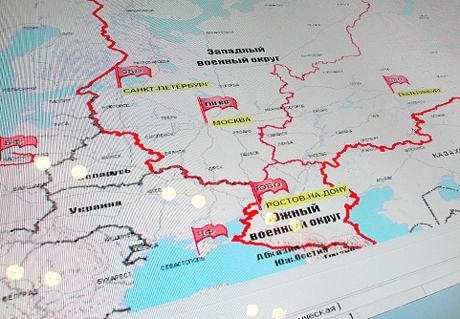 "Флот, ВВС, ПВО и ВДВ", - Путин привел 150 тысяч у границы с Украиной