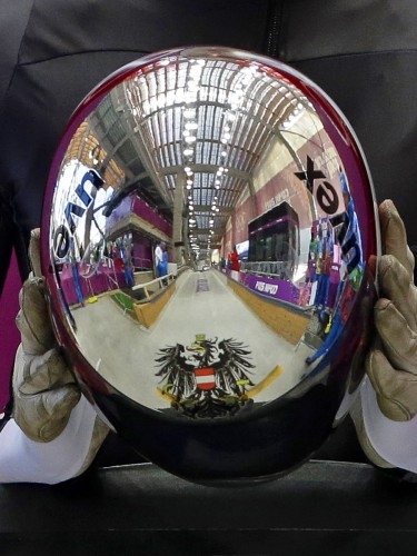 Олимпиада творческая: креативные шлемы олимпийских спортсменов 