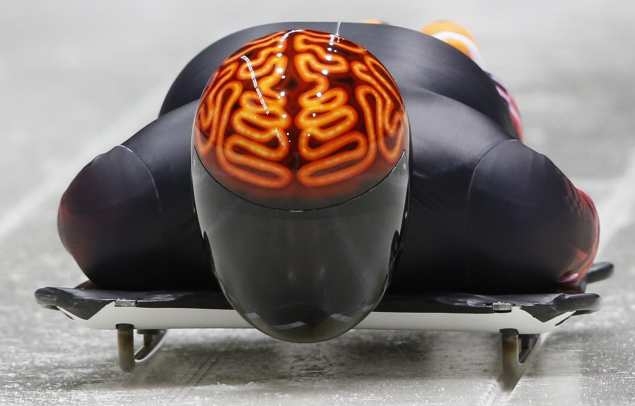 Олимпиада творческая: креативные шлемы олимпийских спортсменов 