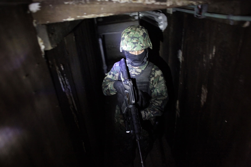 Секретные тоннели скандального мексиканского наркобарона