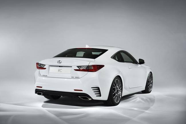 Женеве Lexus представил новой версии F SPORT и концепт RC F GT3