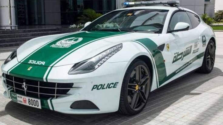 На чем патрулирует улицы полиция Дубая