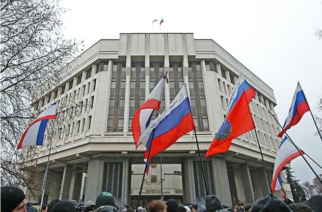 Референдум о присоединении Крыма к РФ перенесли на 16 марта