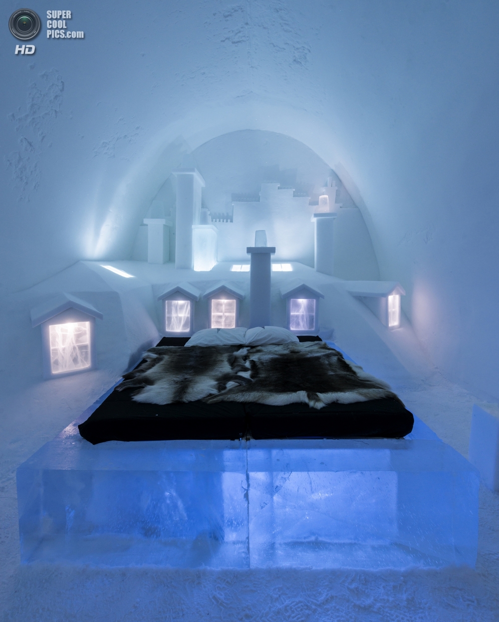 Самый первый и дорогой ледяной отель в мире