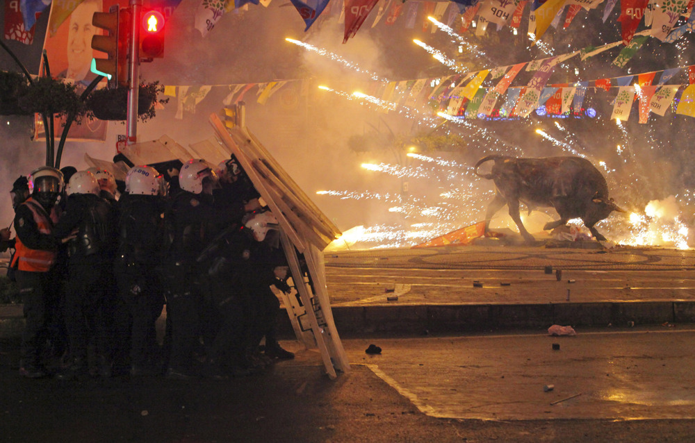 Антиправительственные акции в Стамбуле, Турция
