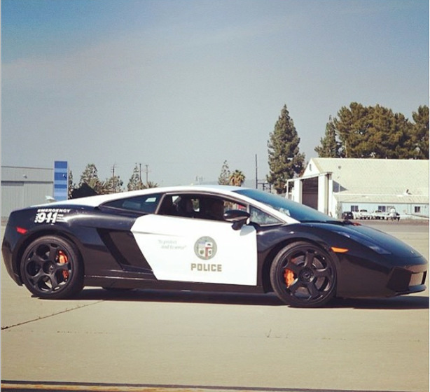 Полиция Лос-Анджелеса получила Lamborghini