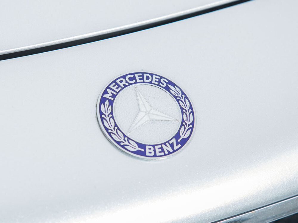 Уникальный Mercedes-Benz 300SL AMG