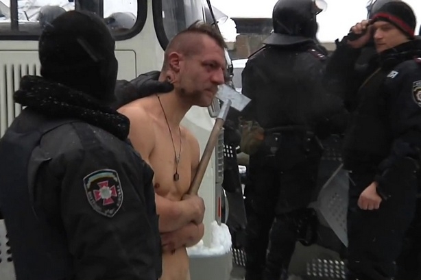 14 признаков фашизма