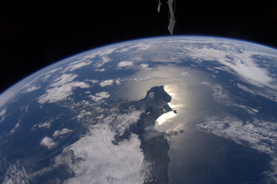 Фотографии Земли с МКС Рона Гэрана