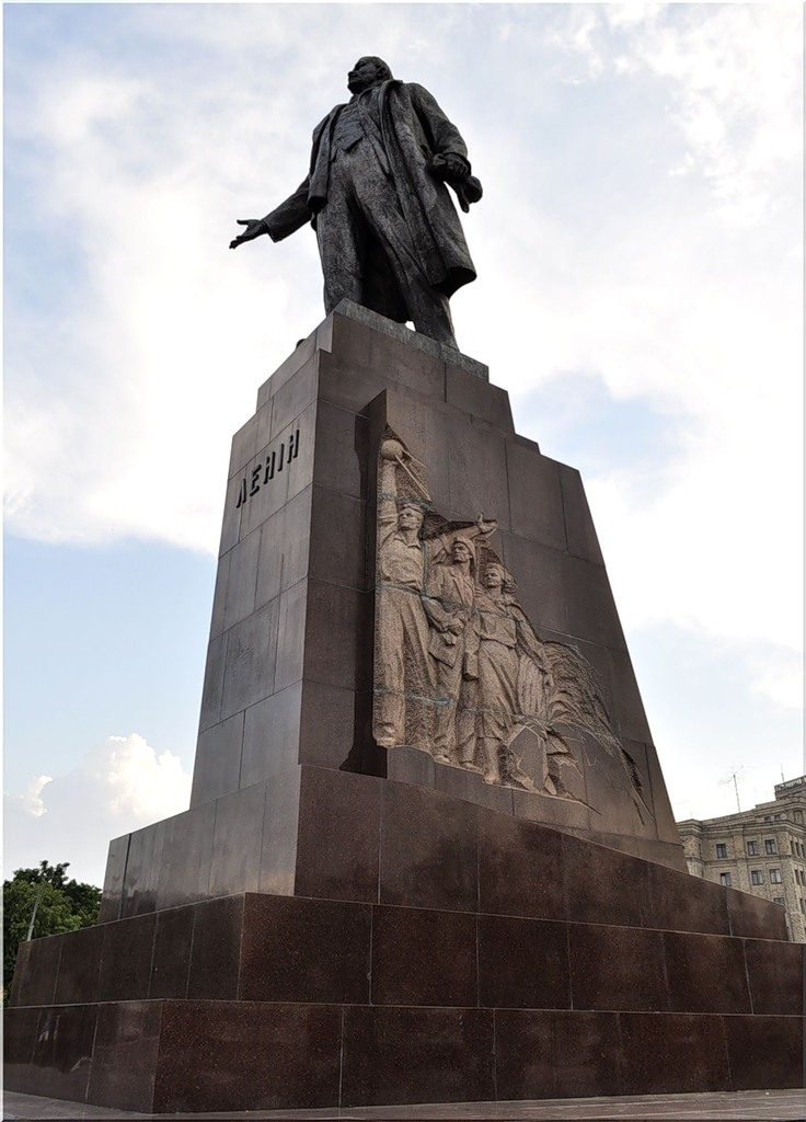 Харьковские Памятники Подлежащие уничтожению в первую Очередь