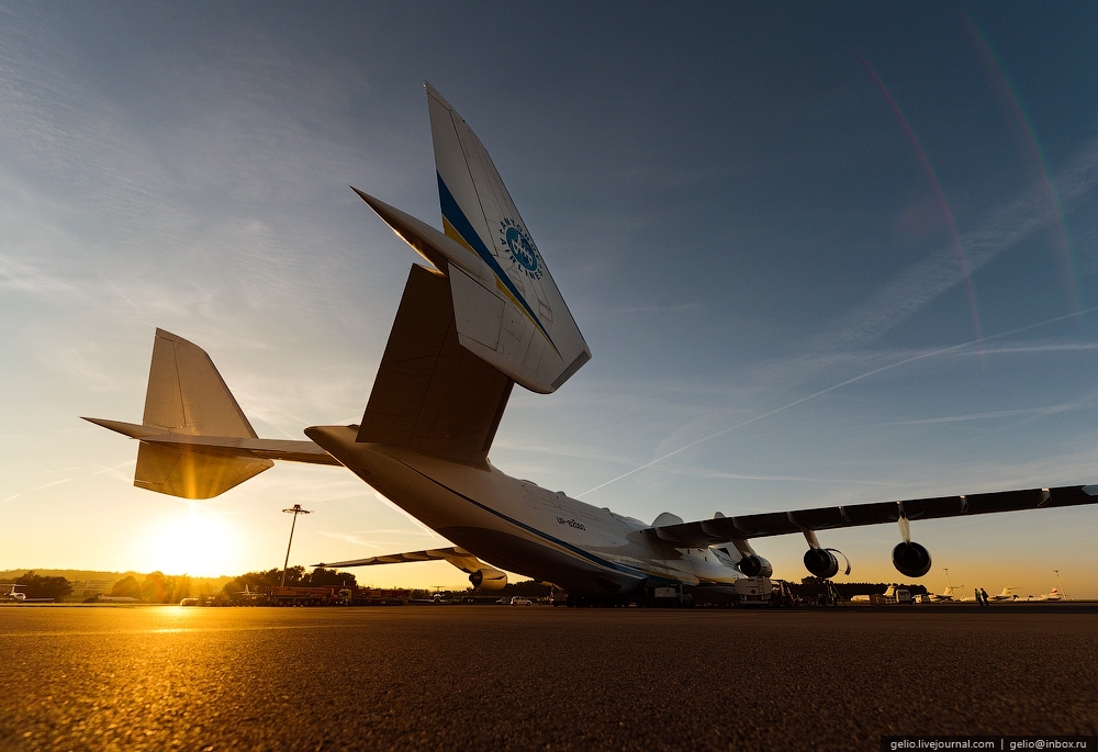 Ан-225 «Мрия» — самый большой самолет в мире