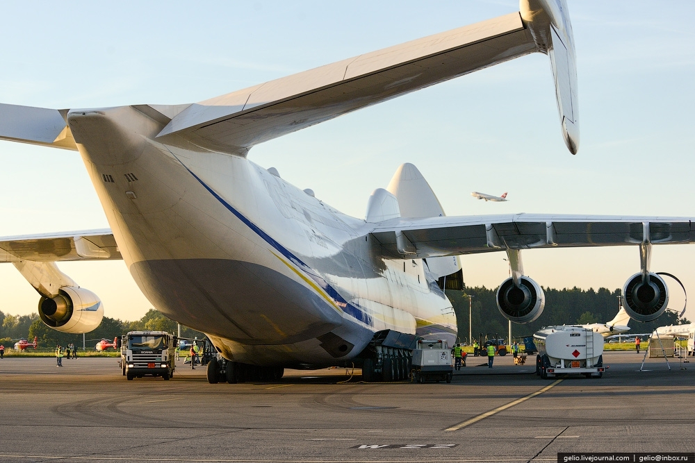 Ан-225 «Мрия» — самый большой самолет в мире