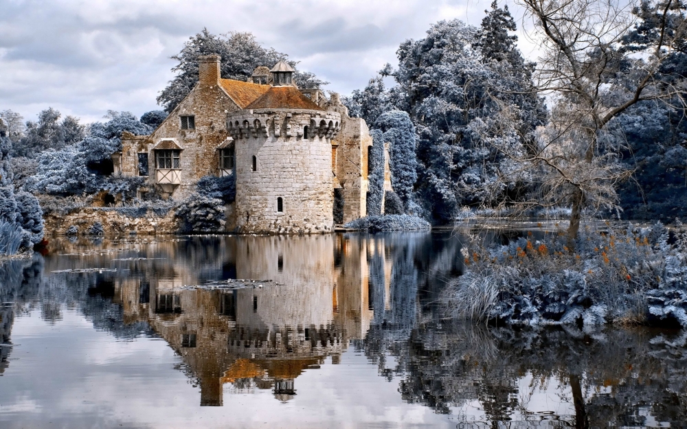 Замок Скотни, Великобритания
