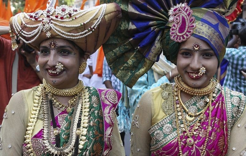 Индианки во время празднования Гуди-падва