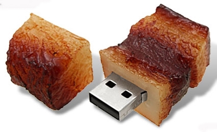 USB-драйв, веселая флэшка