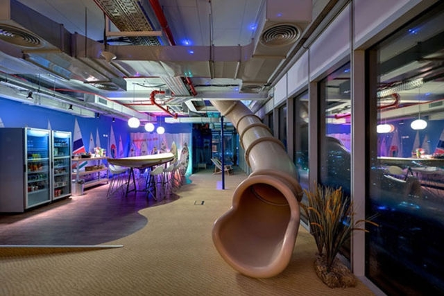 Офис Google Тель-Авив, Израиль.