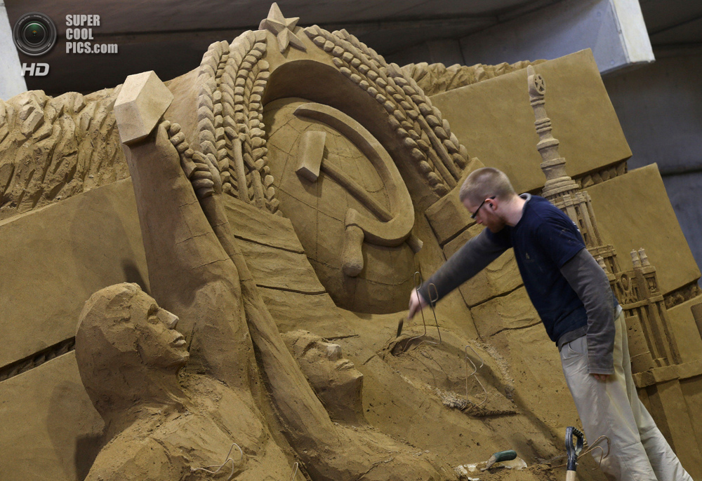 Японцы готовят выставку песчаных скульптур о России