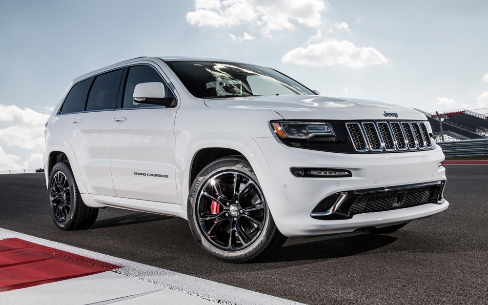 Jeep Grand Cherokee SRT: впадаем в крайности с самым мощным "индейцем"