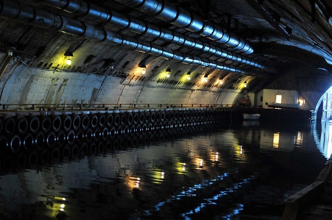 «Объект 825ГТС»: секретная подземная база советских субмарин
