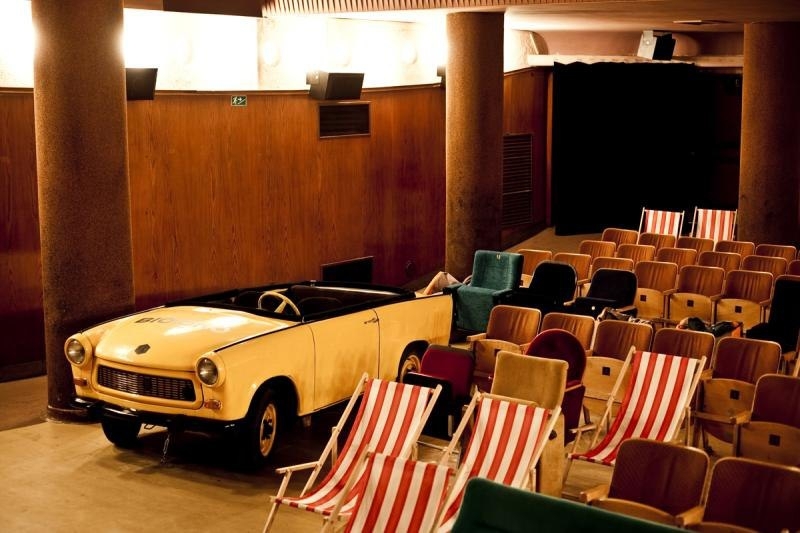 Самый необычный кинотеатр Праги