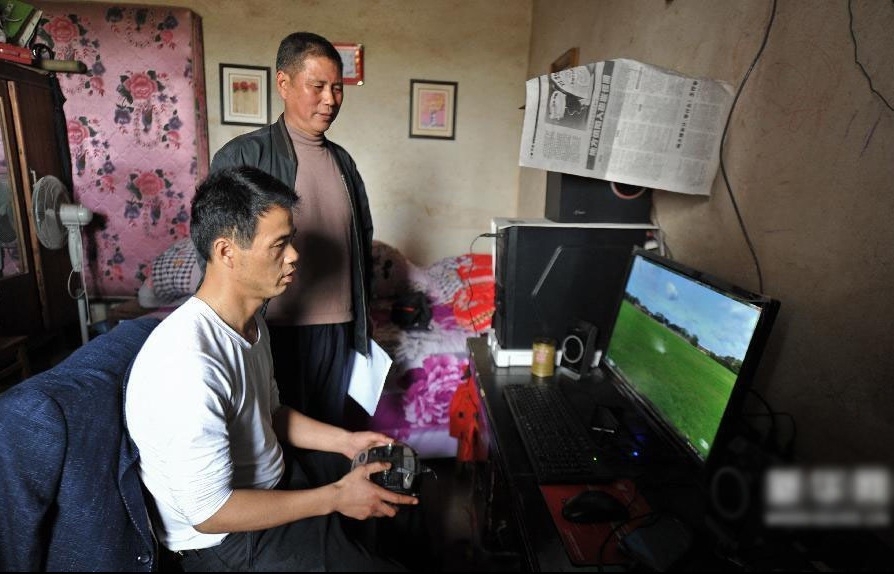 Китайские фермеры используют беспилотных дронов в сельском хозяйстве