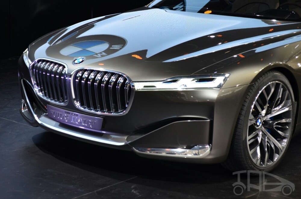 Концепт роскошного седана от BMW – Vision Future Luxury