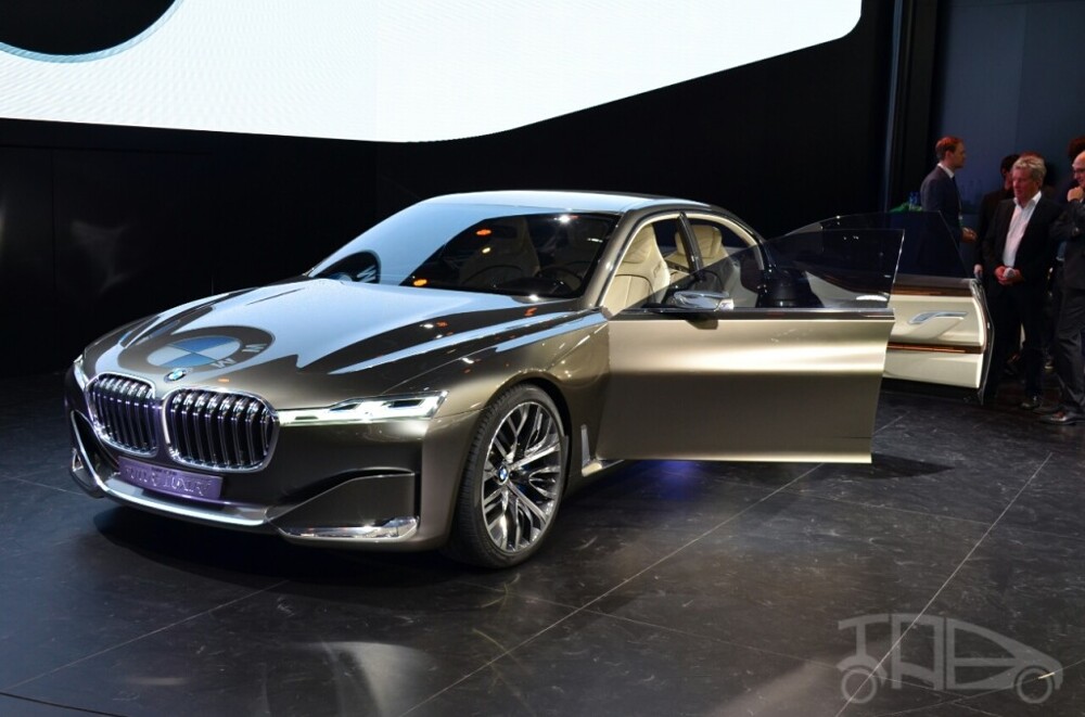 Концепт роскошного седана от BMW – Vision Future Luxury