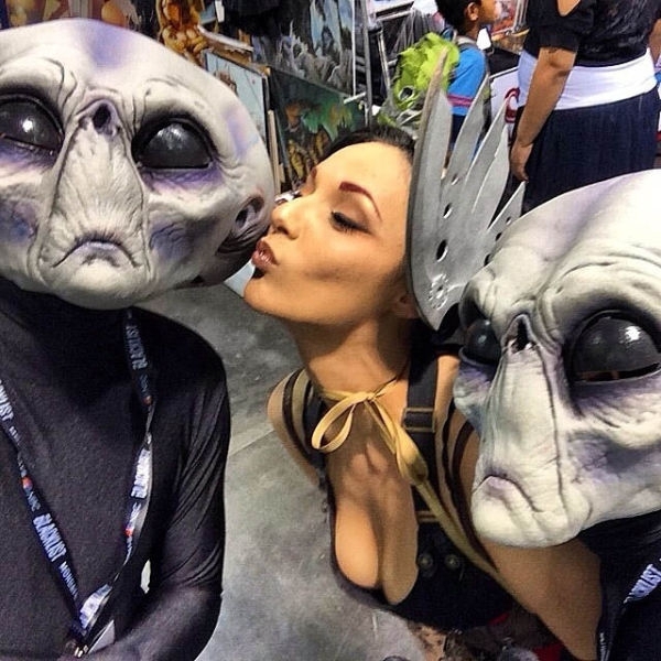 Девушки с Wondercon 2014