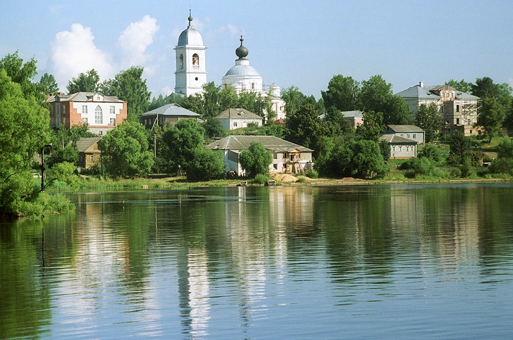 Малые города России, в которых можно отдохнуть, на майские праздники.