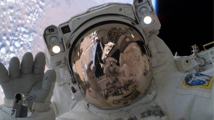 Сколько зарабатывают космонавты находясь на орбите?