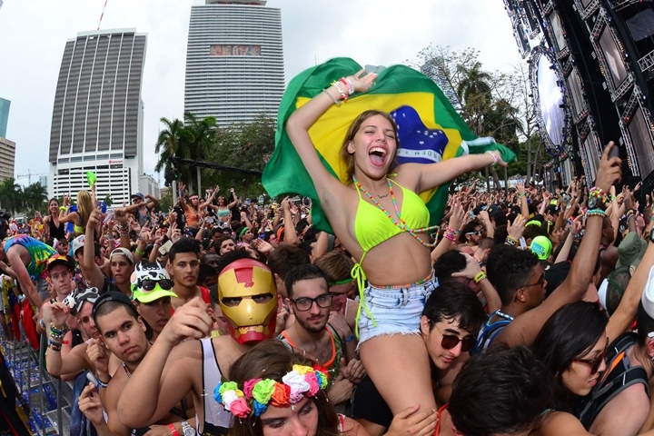 На Ultra Music Festival