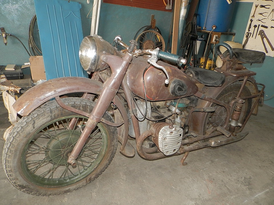 В Волгограде отреставрирован мотоцикл 1941 года
