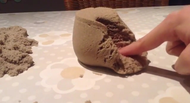 Кинетический песок - новая игрушка