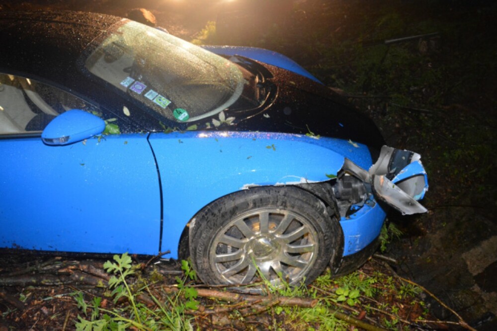 В Австрии разбили гиперкар Bugatti Veyron