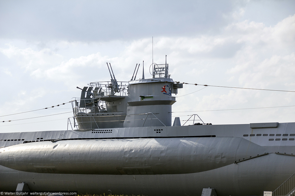  Немецкая подводная лодка — U995