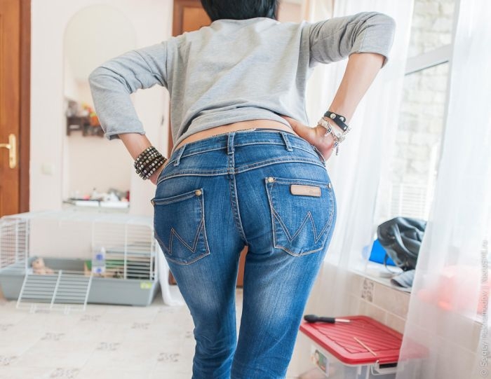Нарисованные джинсы