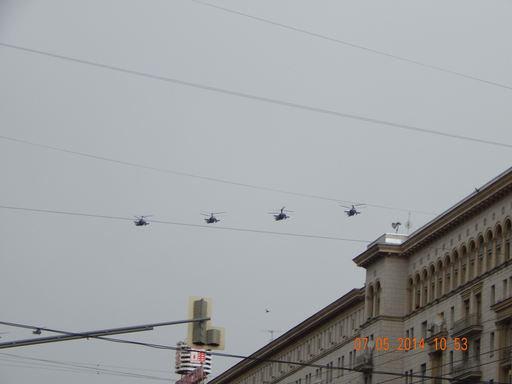 Последний прогон перед Парадом Победы 9 мая 2014.(продолжение)